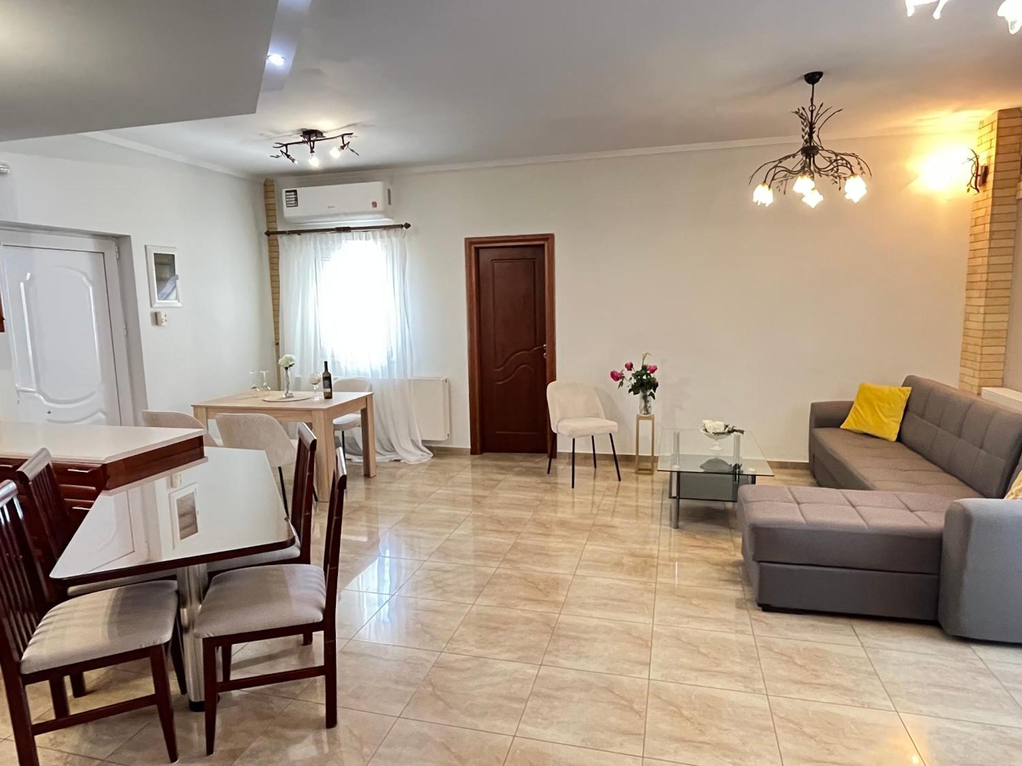 Holiday home Hermes Casa *